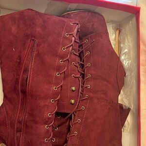 Heeled Knee High Sexy Boots!!